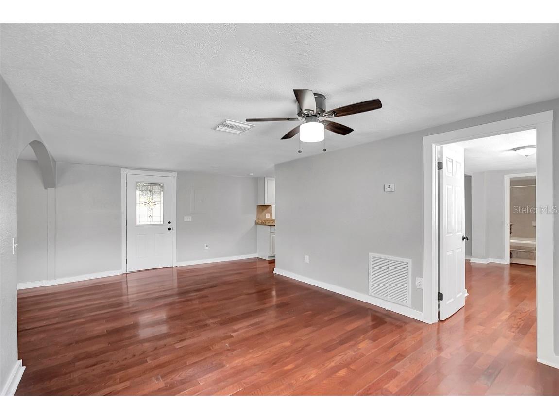 38145 7th Street Zephyrhills FL 33542 TB8418084 image9