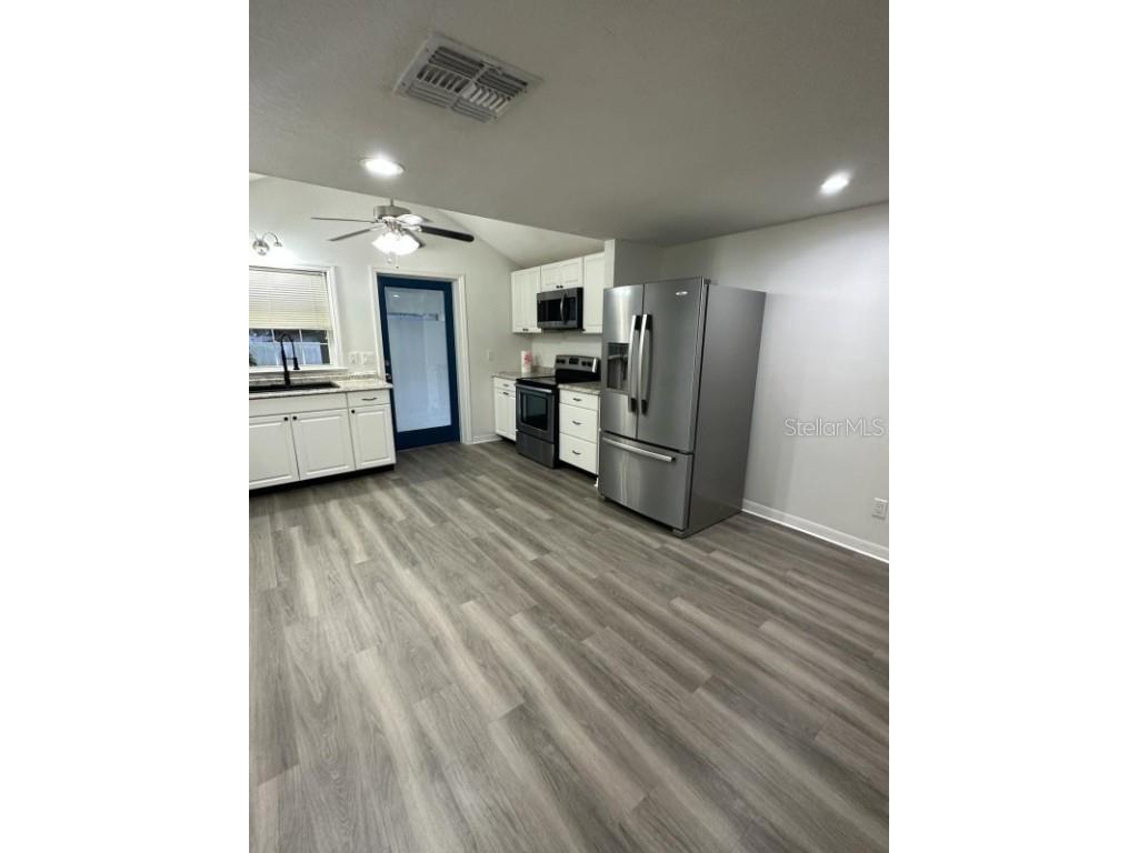 38146 Archer Avenue Zephyrhills FL 33541 A4669826 image8