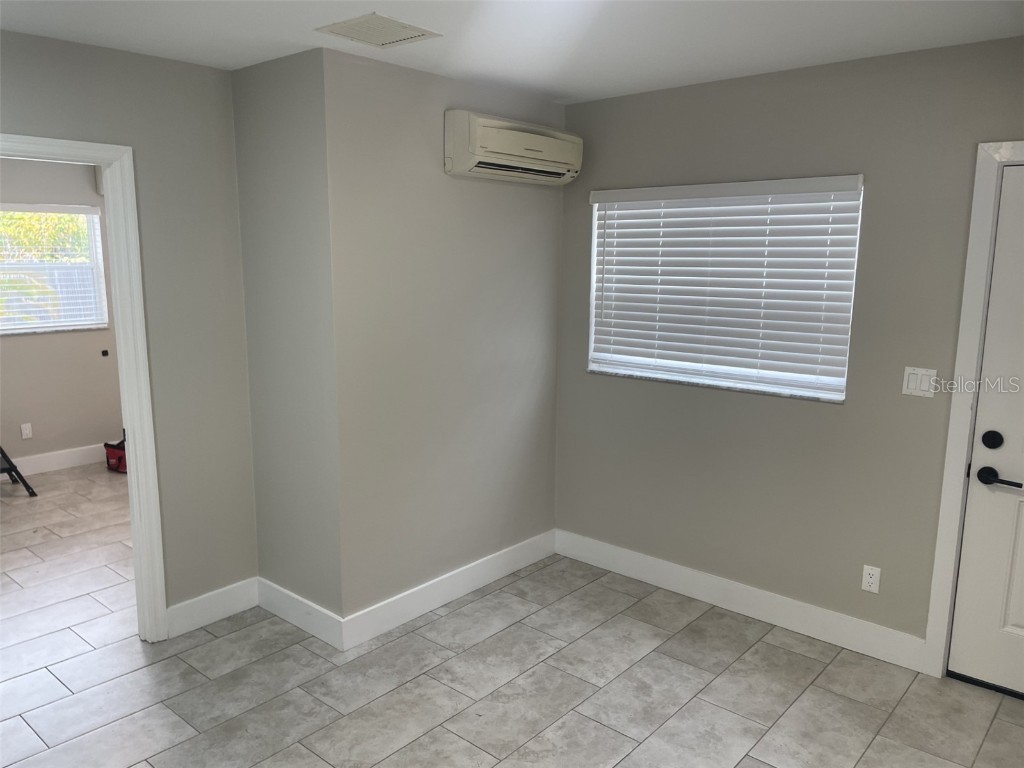 3815 1st Avenue N Saint Petersburg FL 33713 TB8437102 image30