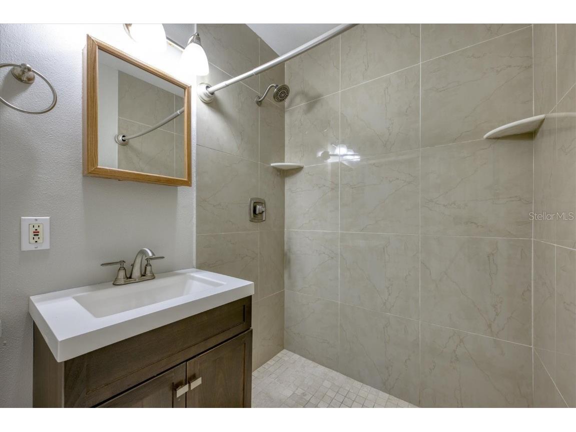 3815 1st Avenue N Saint Petersburg FL 33713 TB8438970 image12