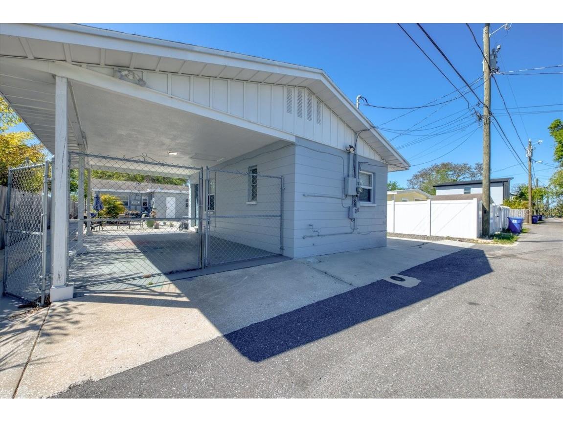 3815 1st Avenue N Saint Petersburg FL 33713 TB8438970 image28