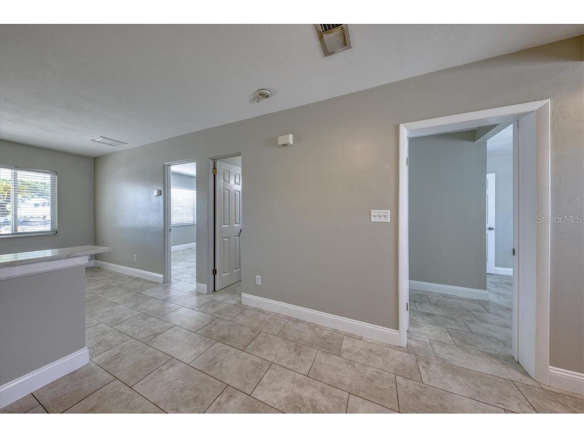 3815 1st Avenue N Saint Petersburg FL 33713 TB8438970 image9