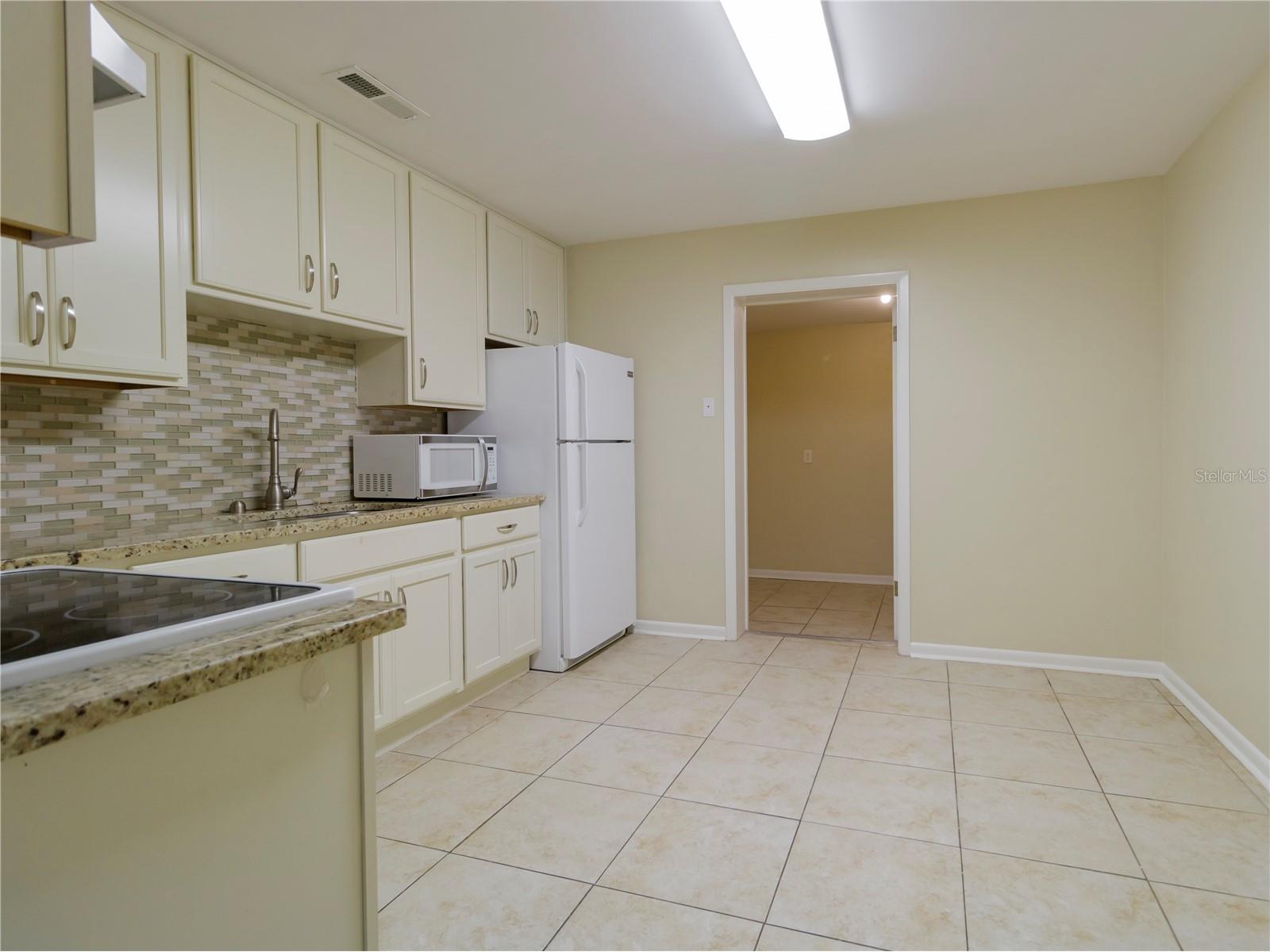 3815 NW 45th Street Gainesville FL 32606 GC539200 image6