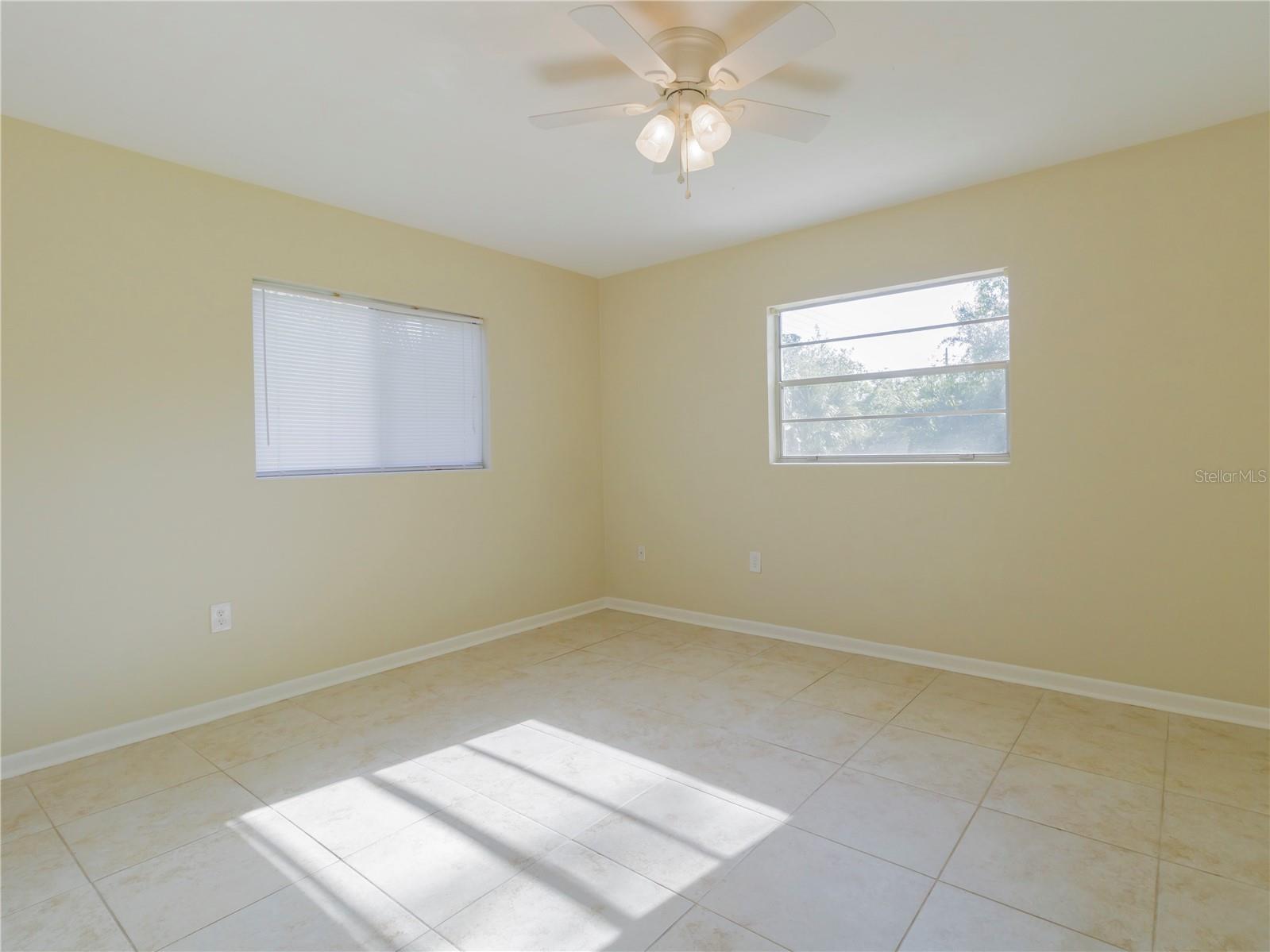 3815 NW 45th Street Gainesville FL 32606 GC539200 image9