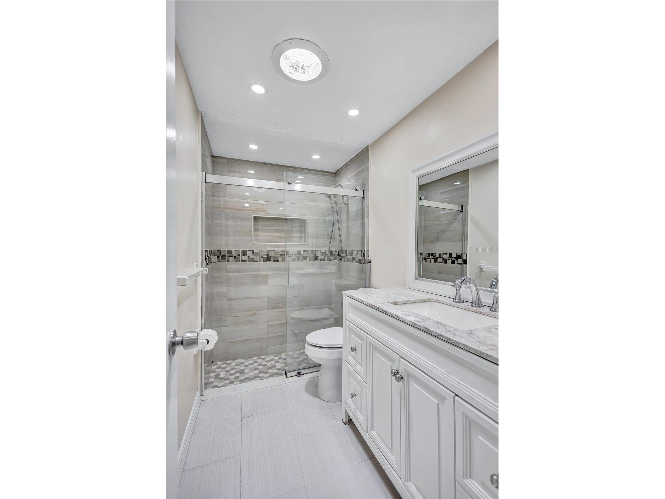 3816 Beacon Square Drive Holiday FL 34691 TB8498541 image21