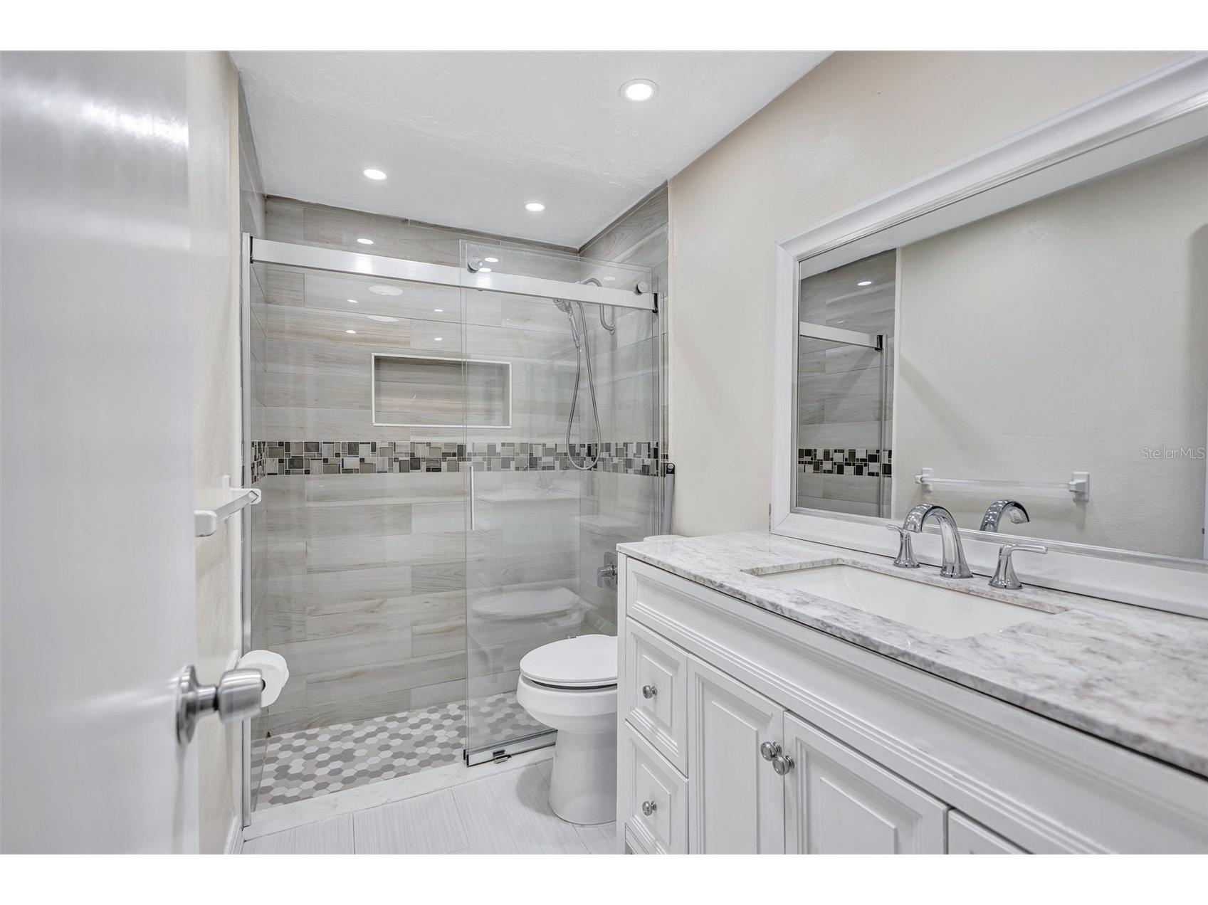 3816 Beacon Square Drive Holiday FL 34691 TB8498541 image22