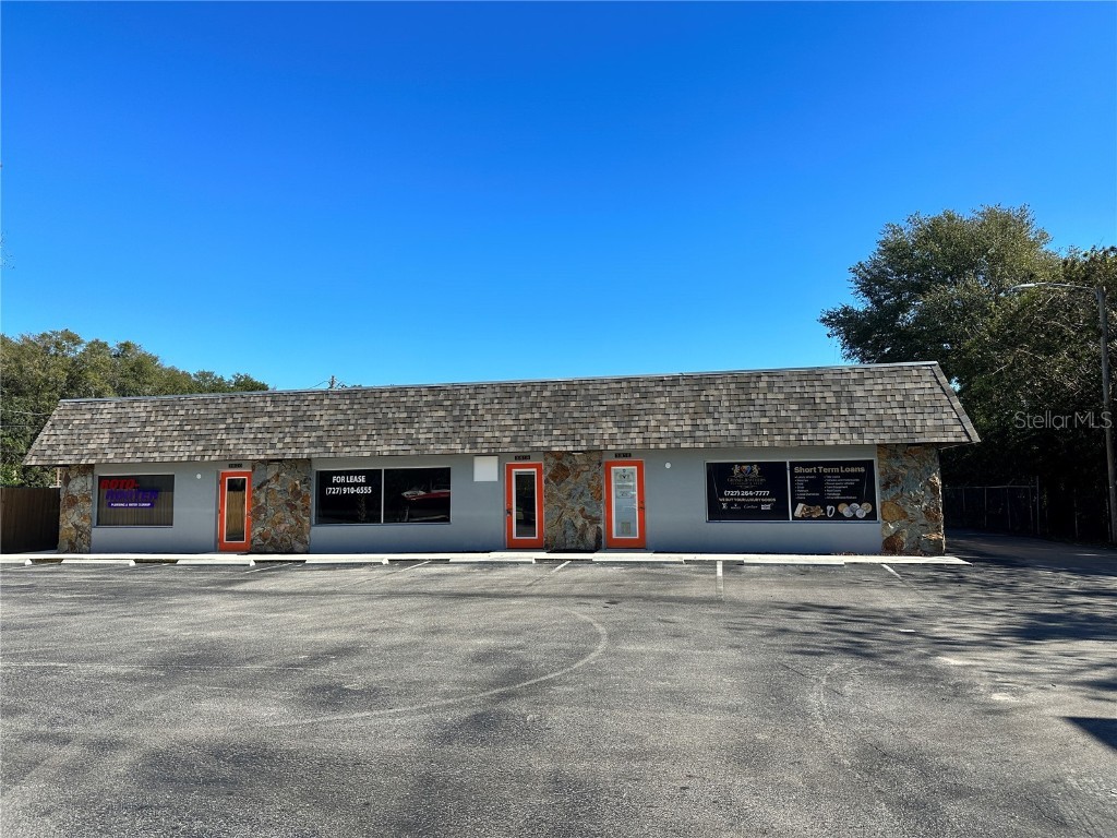 3816 Grand Boulevard New Port Richey FL 34652 W7851298 image1