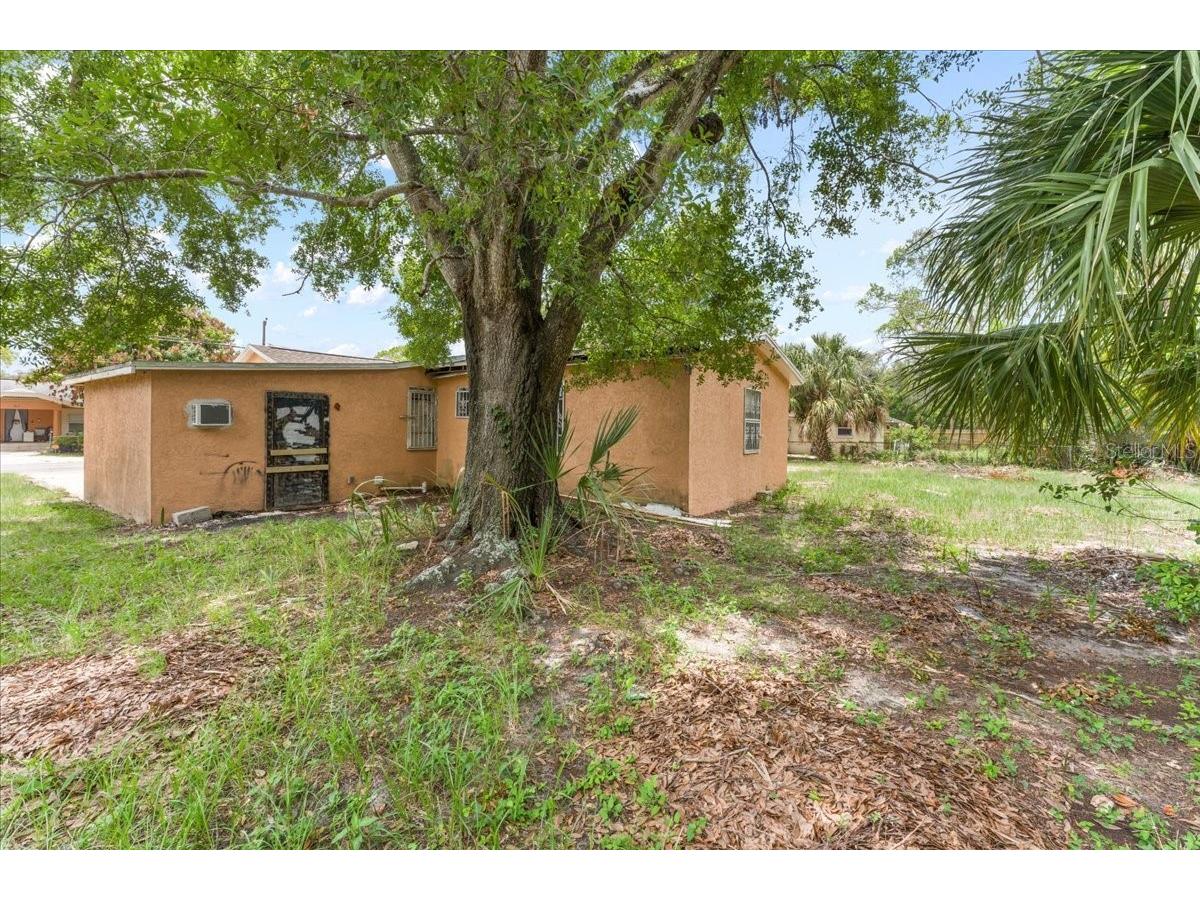 3816 N 52nd Street Tampa FL 33619 TB8515471 image4