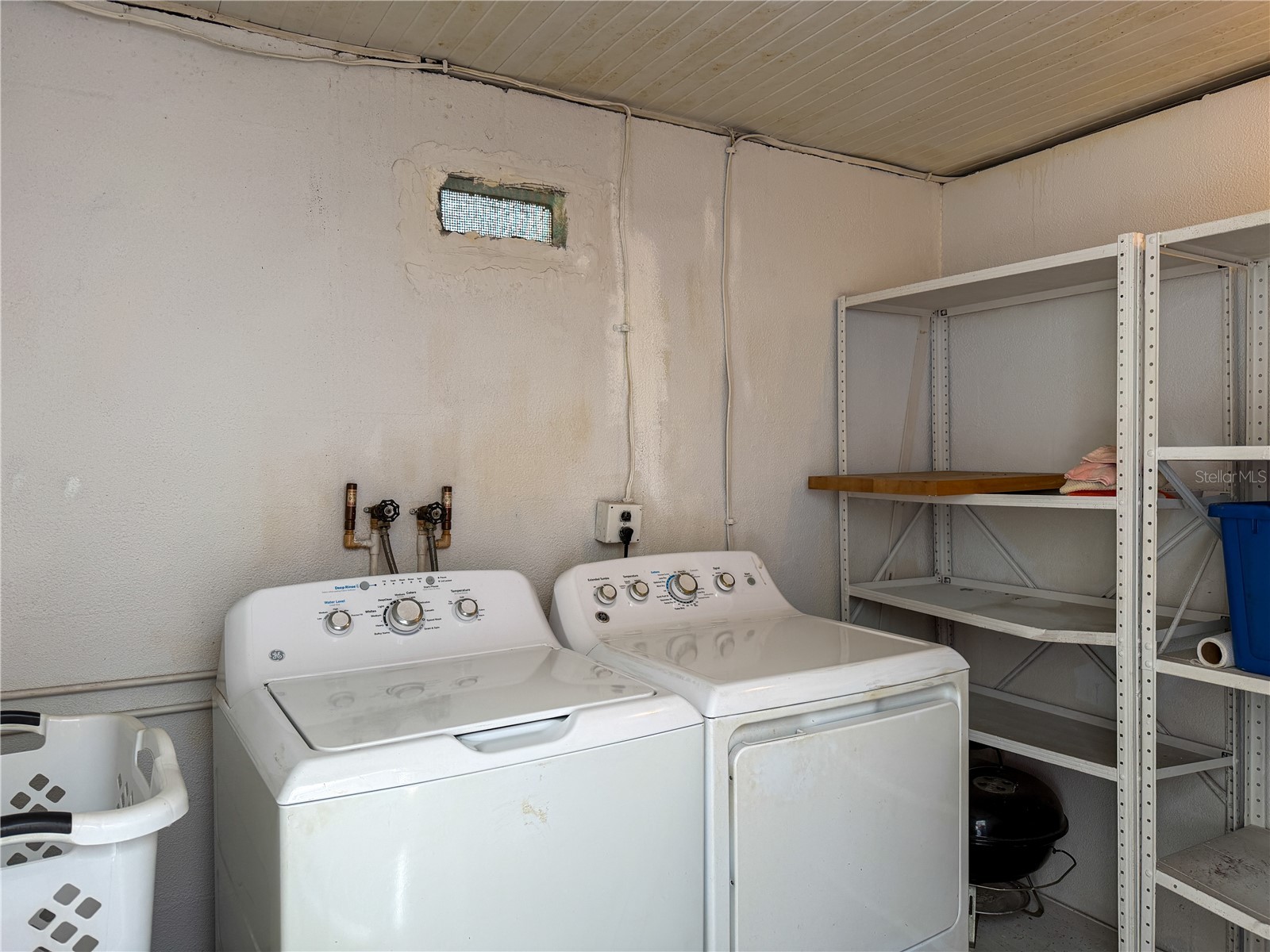 3816 Roxane Blvd #158 Sarasota FL 34235 A4692821 image32