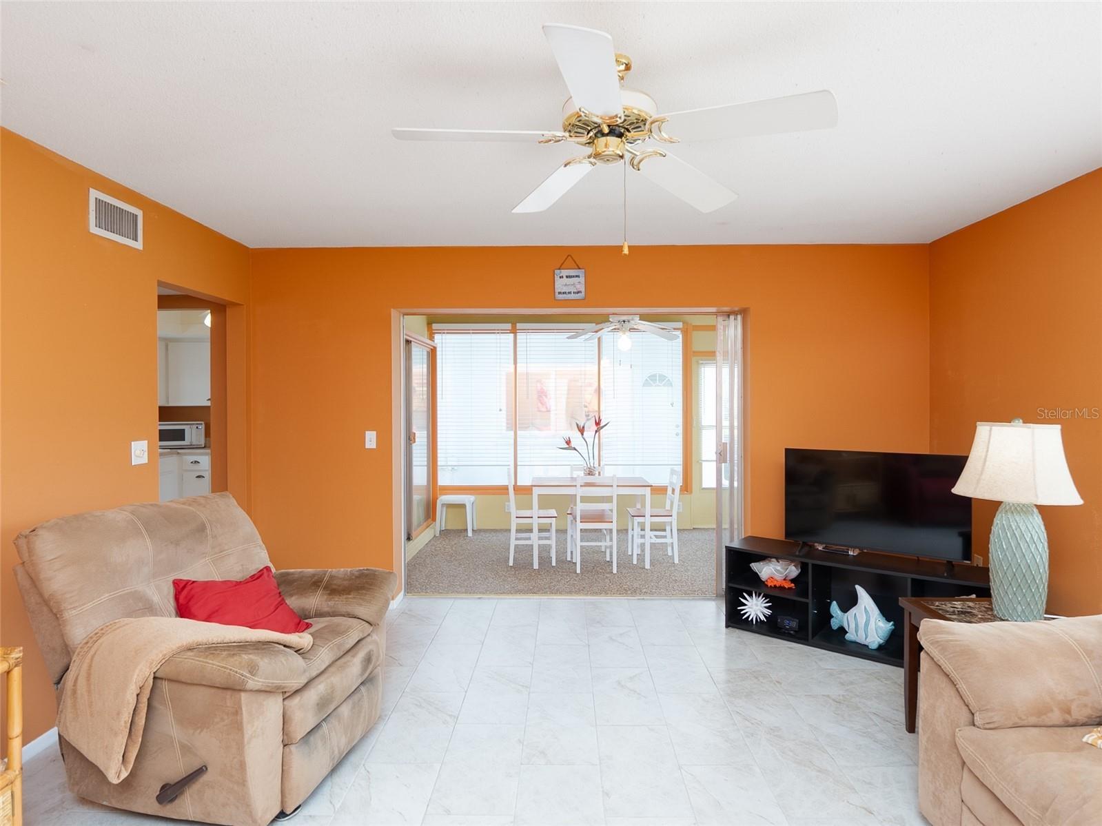 3816 Roxane Blvd #158 Sarasota FL 34235 A4692821 image9