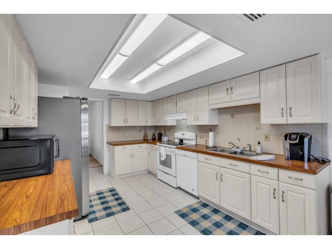 3816 Royal Palm Drive Bradenton FL 34210 N6139787 image21