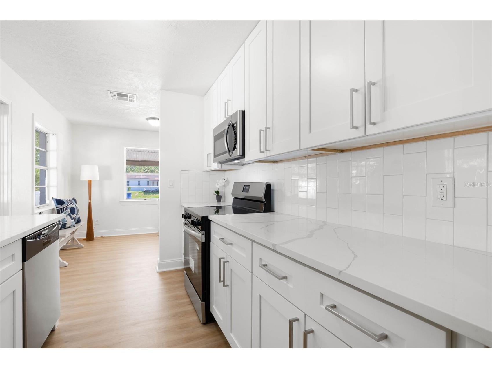 3816 W Paxton Avenue Tampa FL 33611 TB8525386 image12