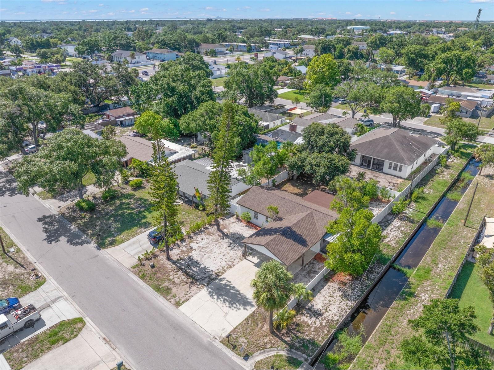 3816 W Paxton Avenue Tampa FL 33611 TB8525386 image37