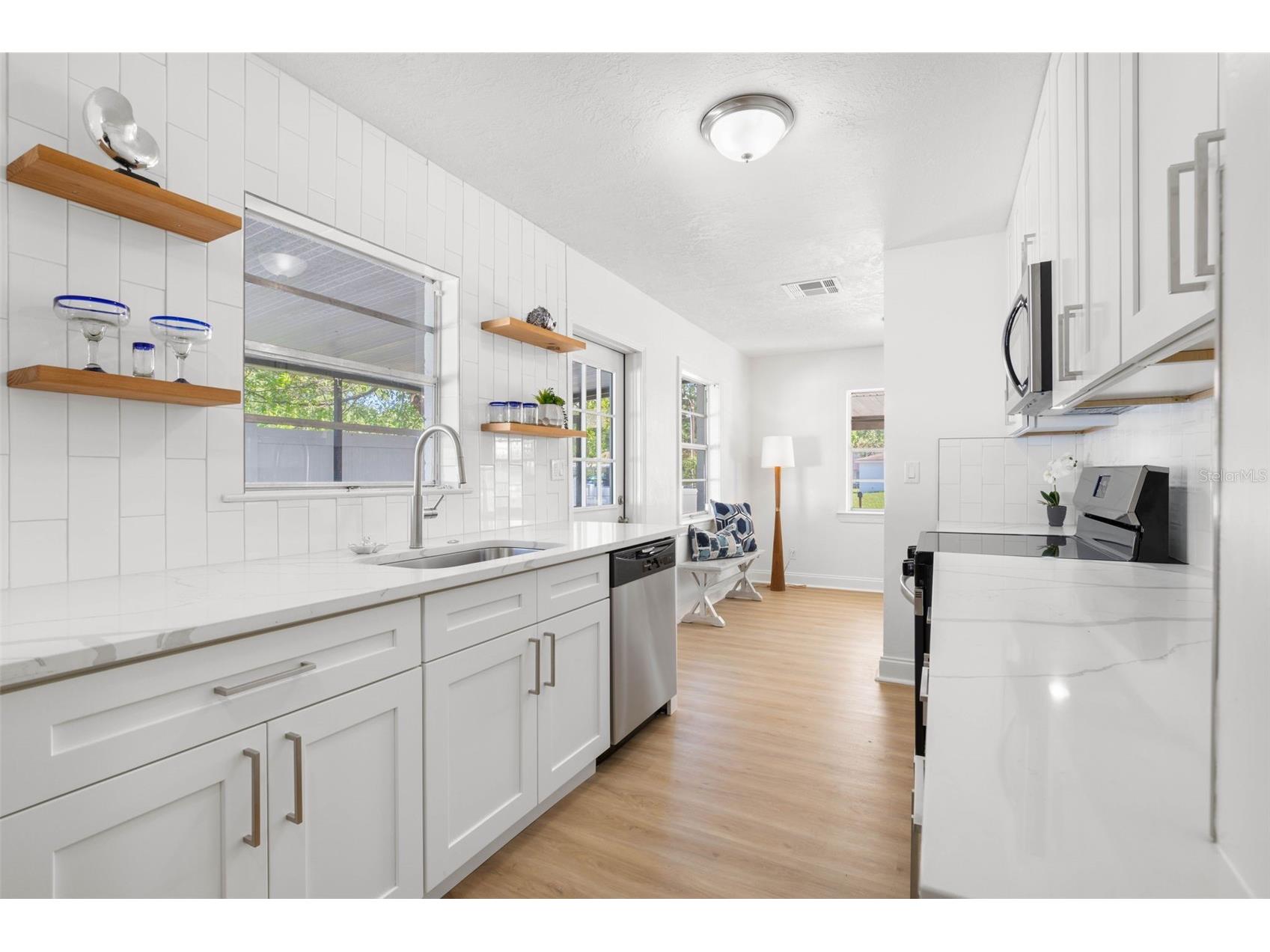3816 W Paxton Avenue Tampa FL 33611 TB8525386 image7