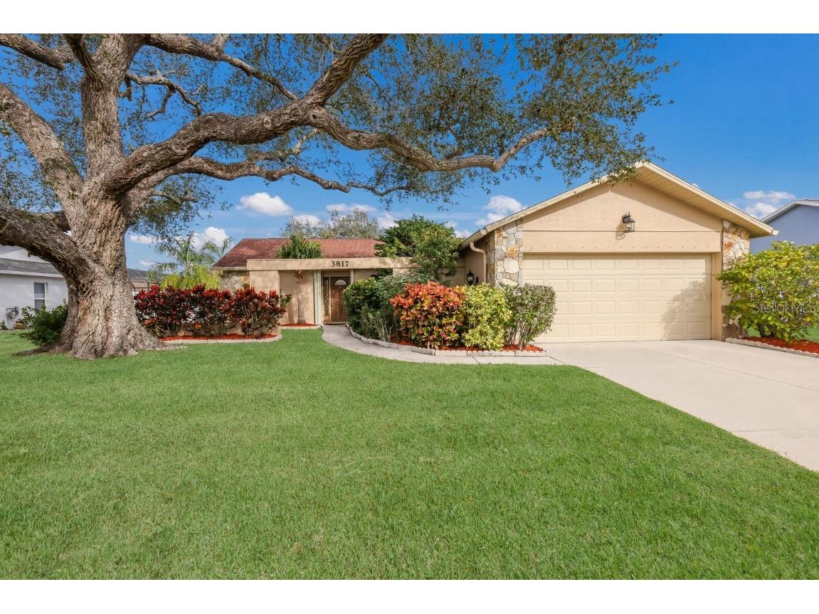 3817 Easton Street Sarasota FL 34238 A4594612 image1