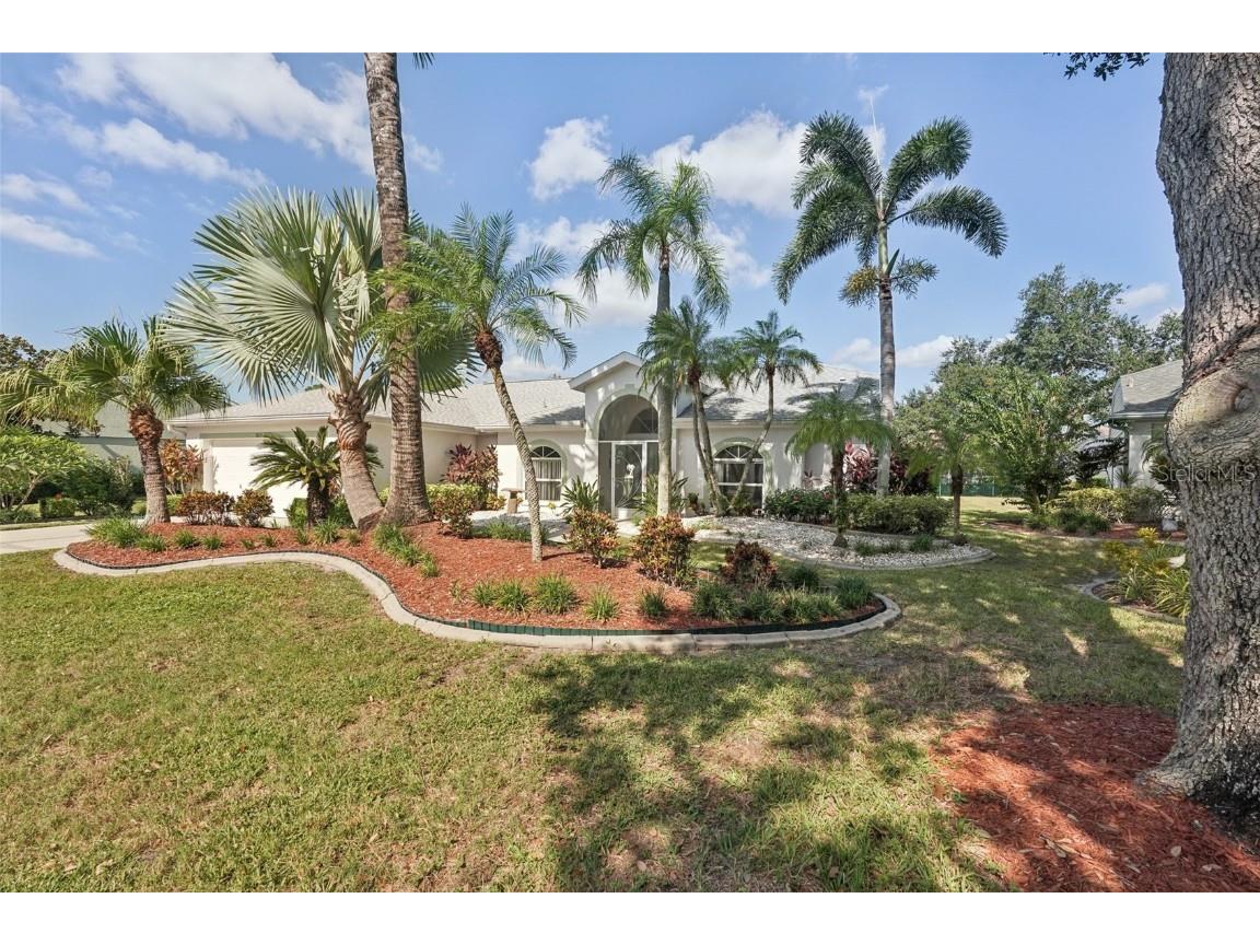 3817 Garden Lakes Estates Drive Bradenton FL 34203 A4674450 image1