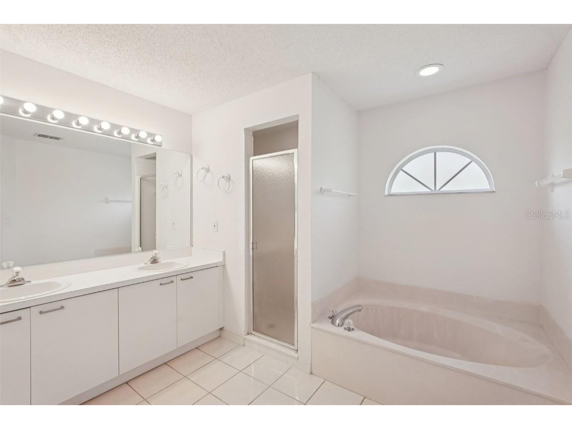 3817 Garden Lakes Estates Drive Bradenton FL 34203 A4674450 image15