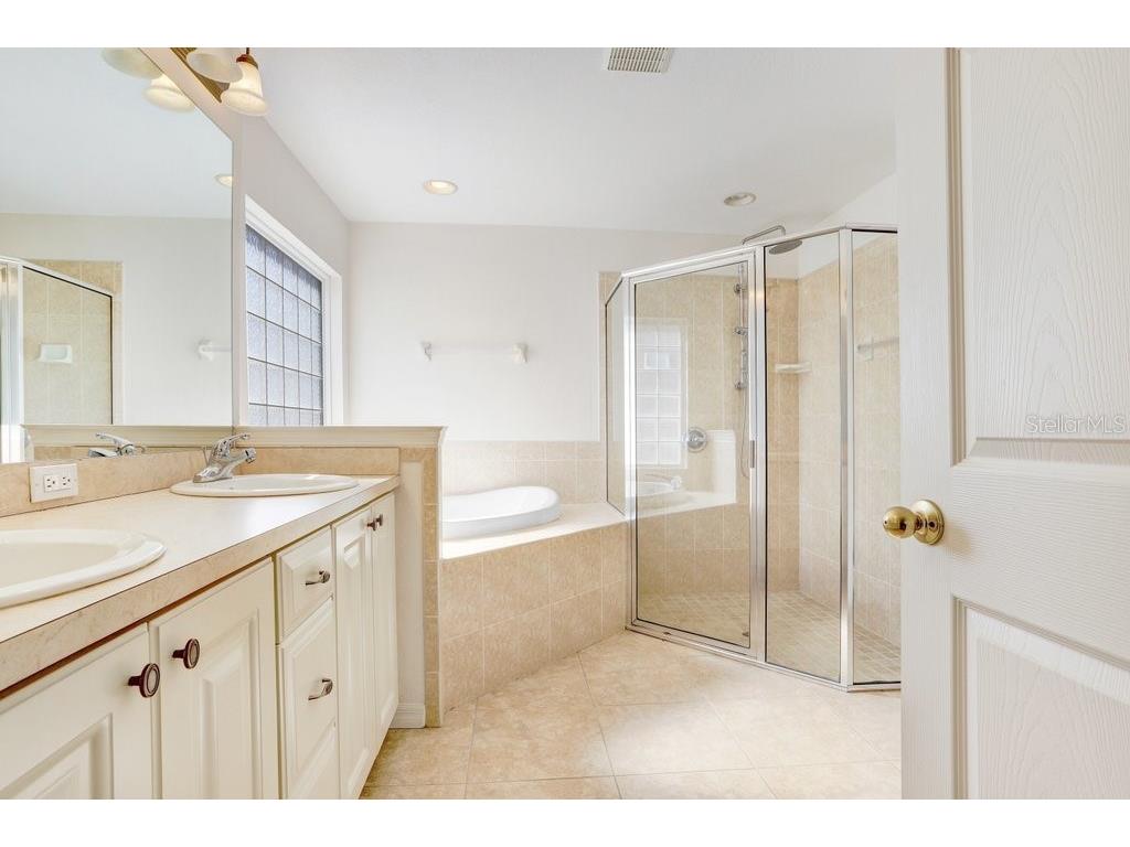 3817 Osprey Pointe Circle Winter Haven FL 33884 P4937019 image3