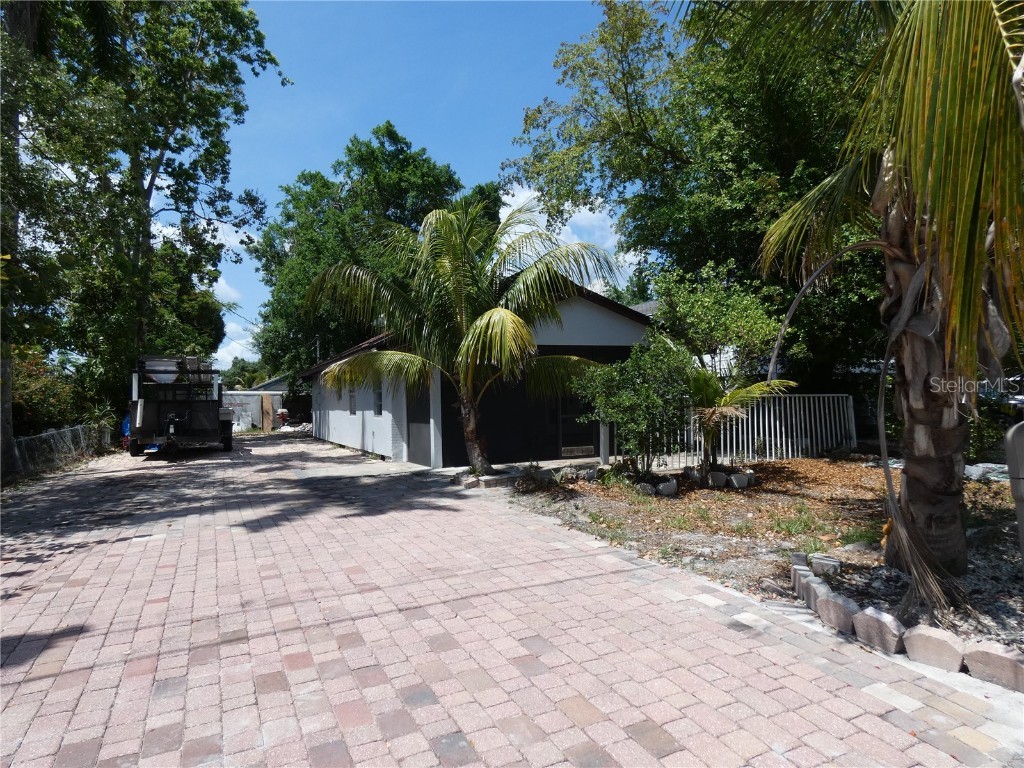 3817 Pearl Street Fort Myers FL 33916 C7517233 image1