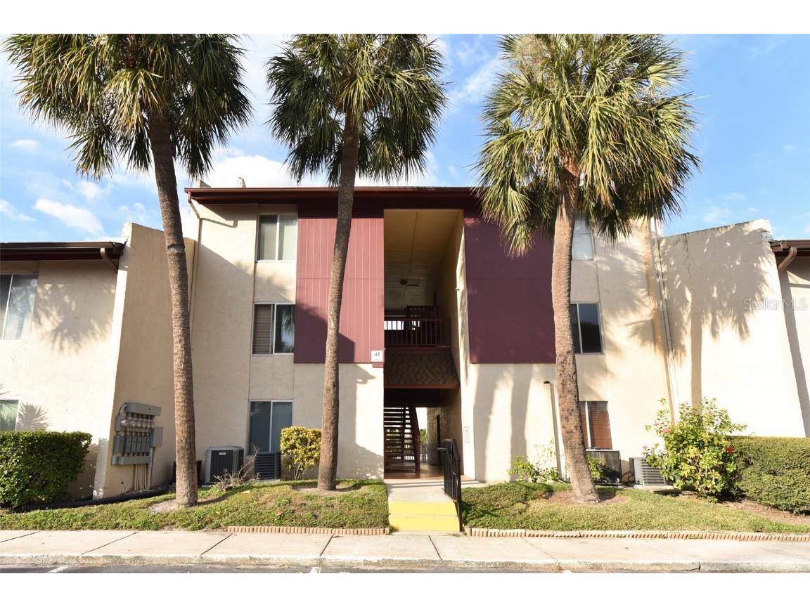 3817 S Lake Drive #228 Tampa FL 33614 TB8450966 image1