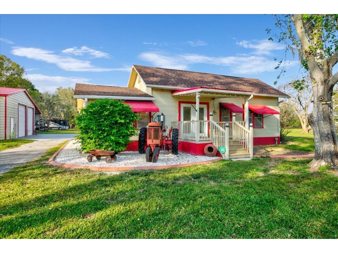 3818 101st Street E Palmetto FL 34221 A4562040 image1