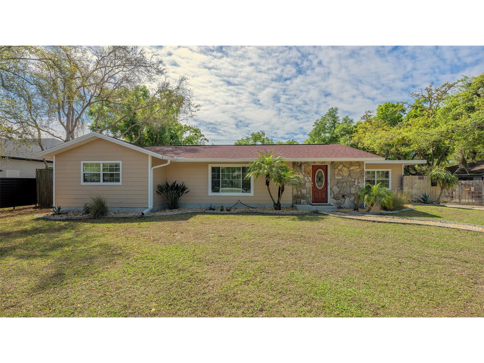 3818 Gocio Road Sarasota FL 34235 A4687006 image2