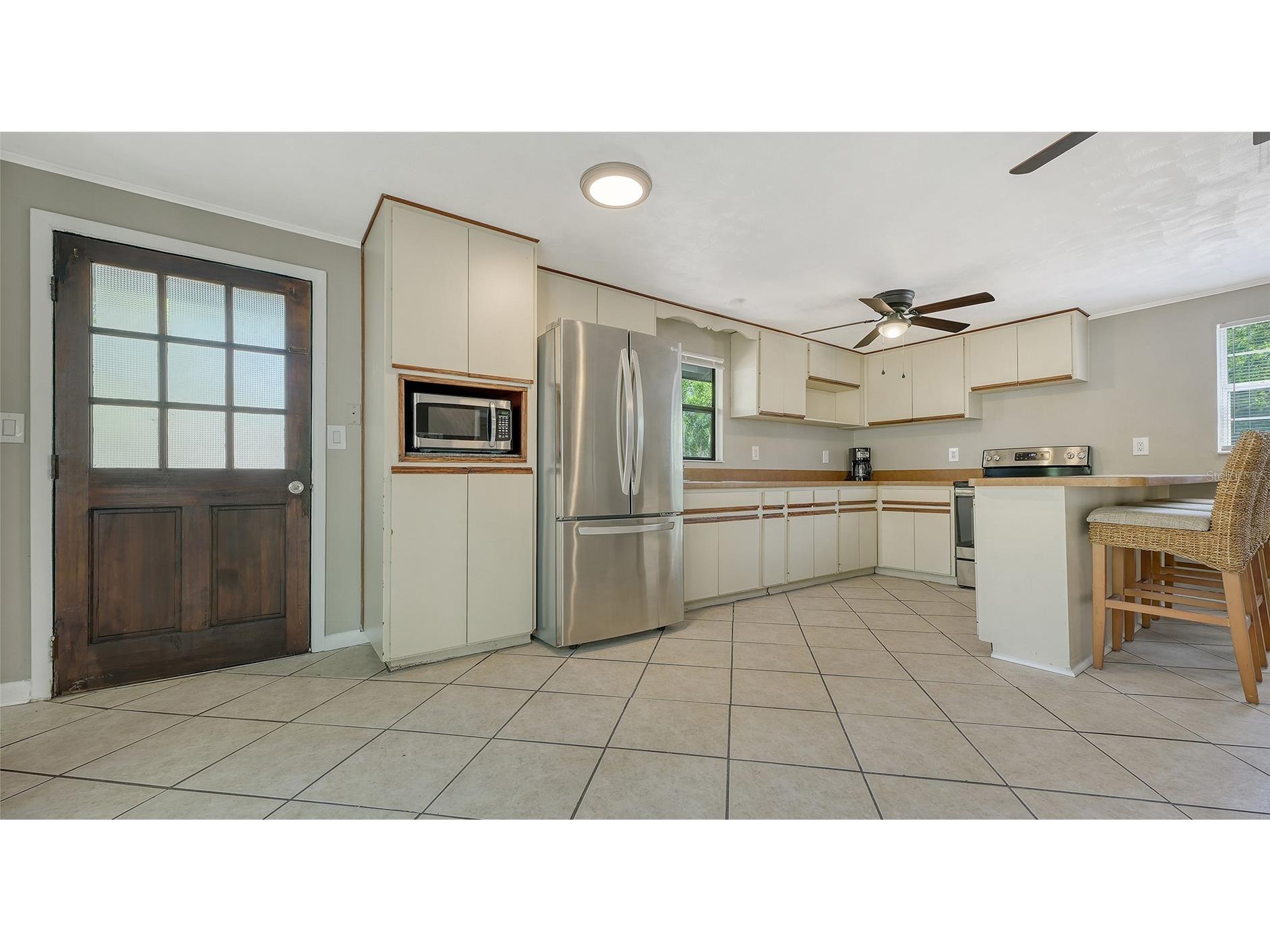 3818 Gocio Road Sarasota FL 34235 A4687006 image40