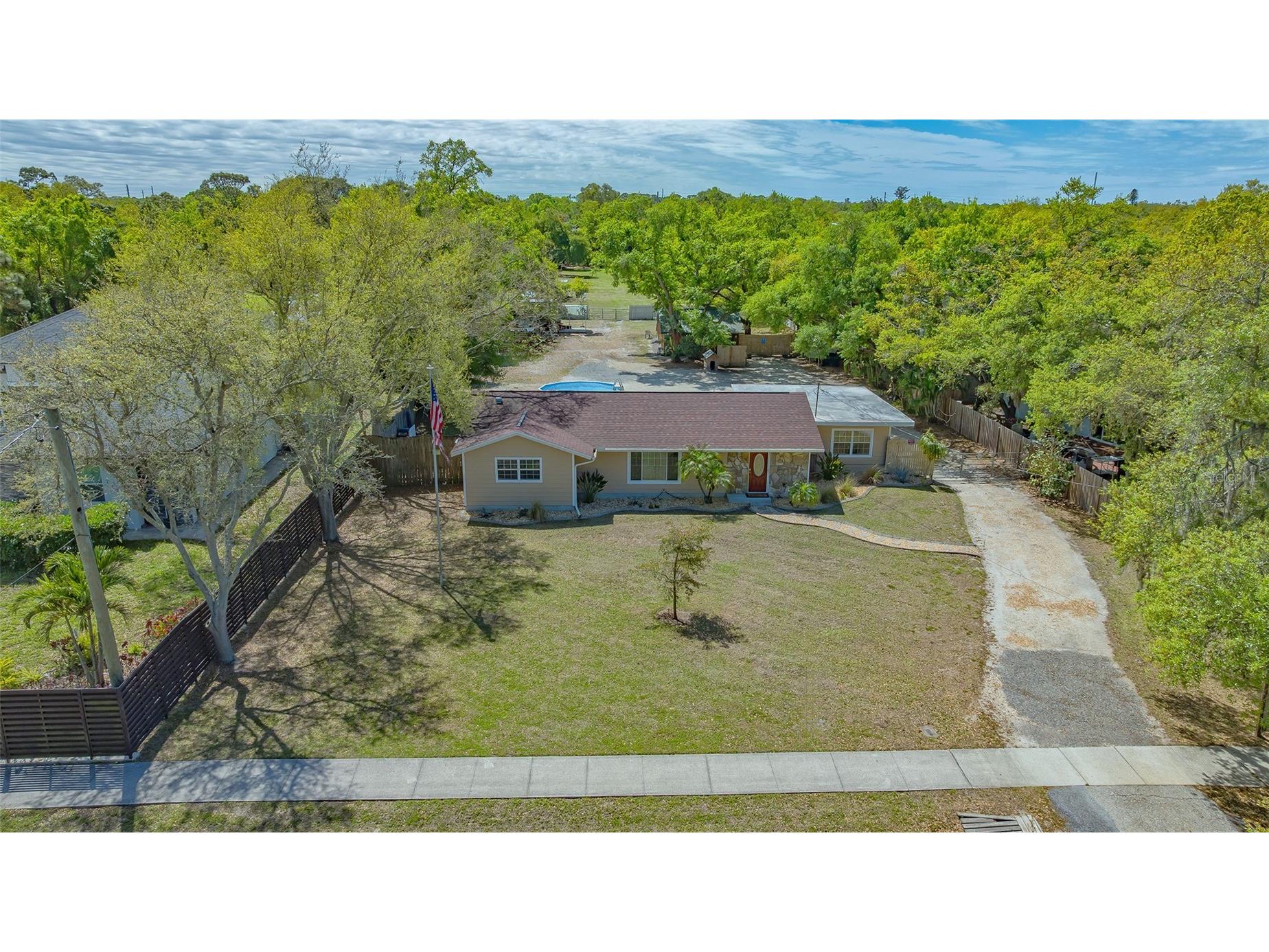 3818 Gocio Road Sarasota FL 34235 A4687006 image57