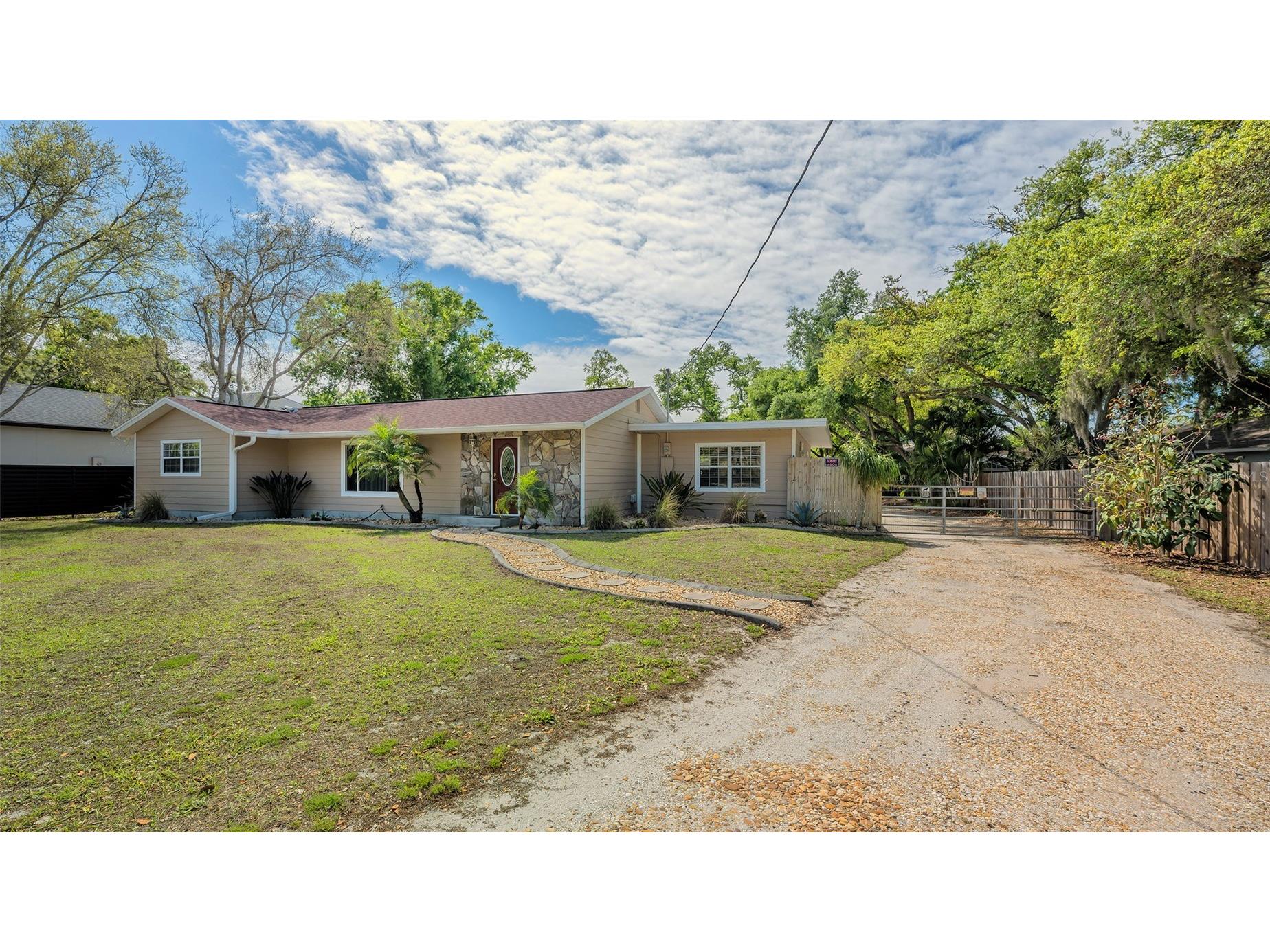 3818 Gocio Road Sarasota FL 34235 A4687006 image60