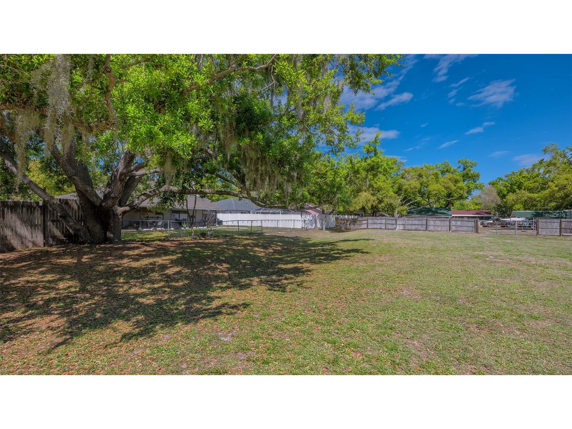 3818 Gocio Road Sarasota FL 34235 A4687006 image61