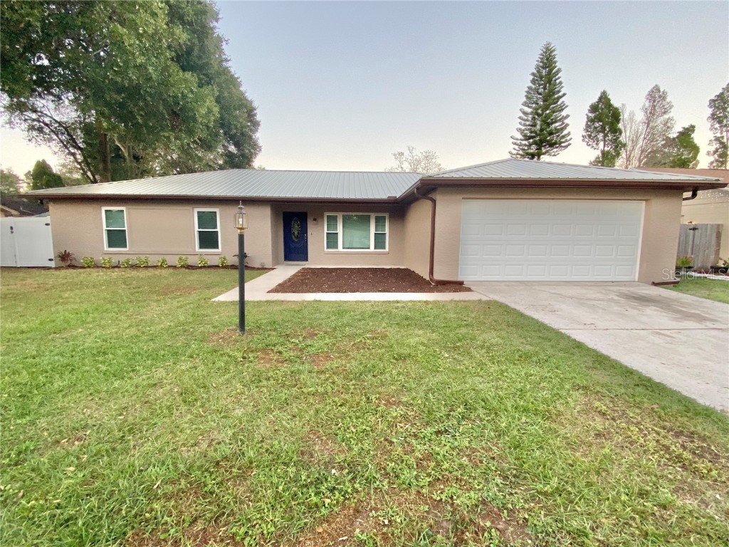 3818 Rolling Circle Valrico FL 33594 T3343802 image1
