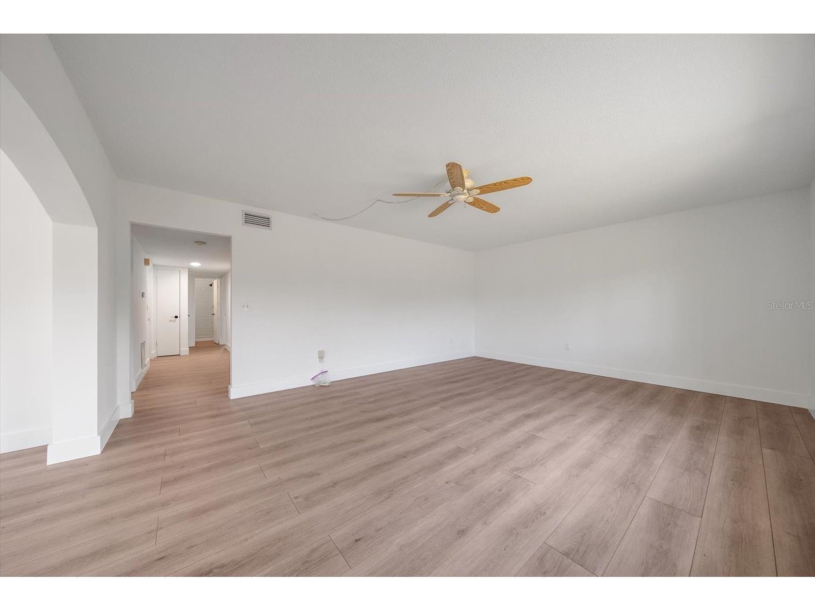3818 Roxane Boulevard #157 Sarasota FL 34235 A4698069 image15