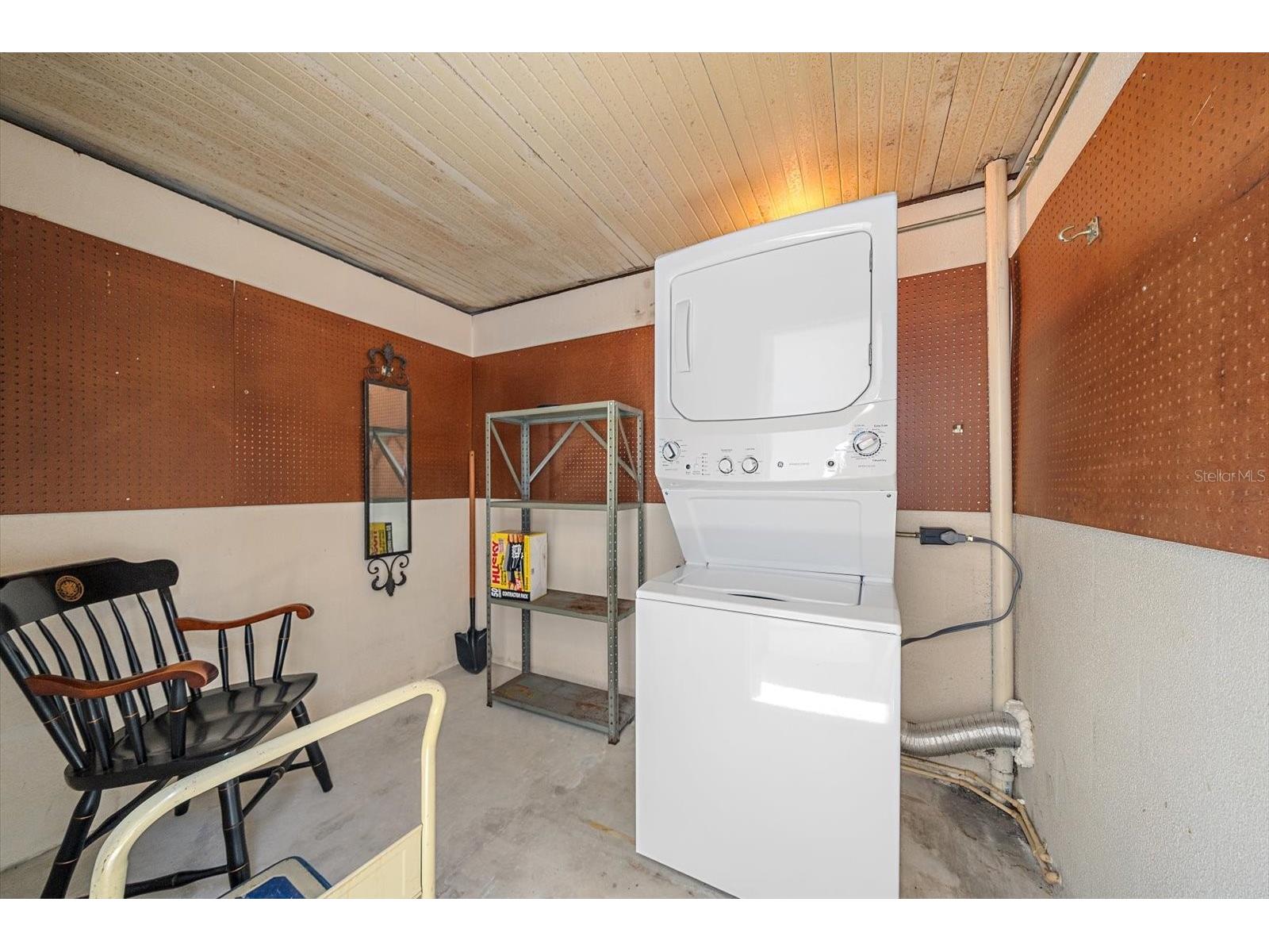 3818 Roxane Boulevard #157 Sarasota FL 34235 A4698069 image29