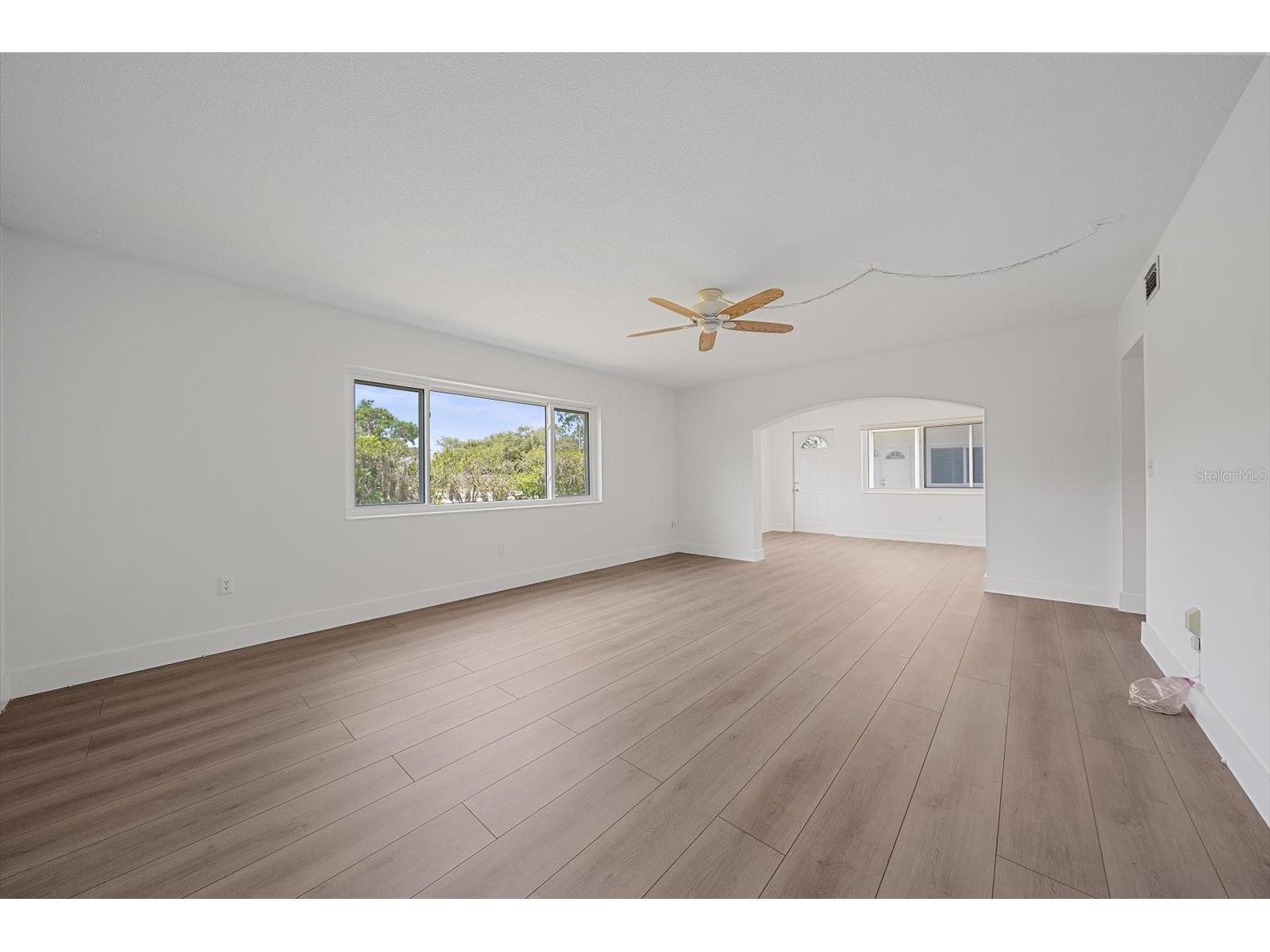 3818 Roxane Boulevard #157 Sarasota FL 34235 A4698069 image7