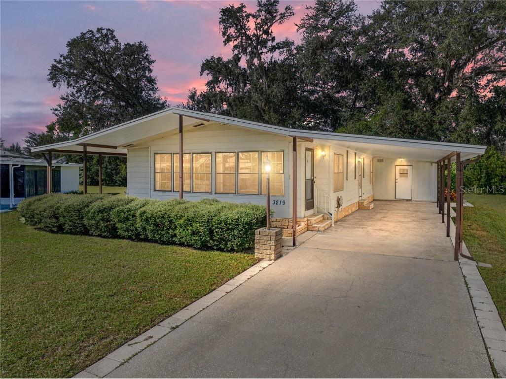 3819 Chah Drive Zephyrhills FL 33541 TB8315473 image1