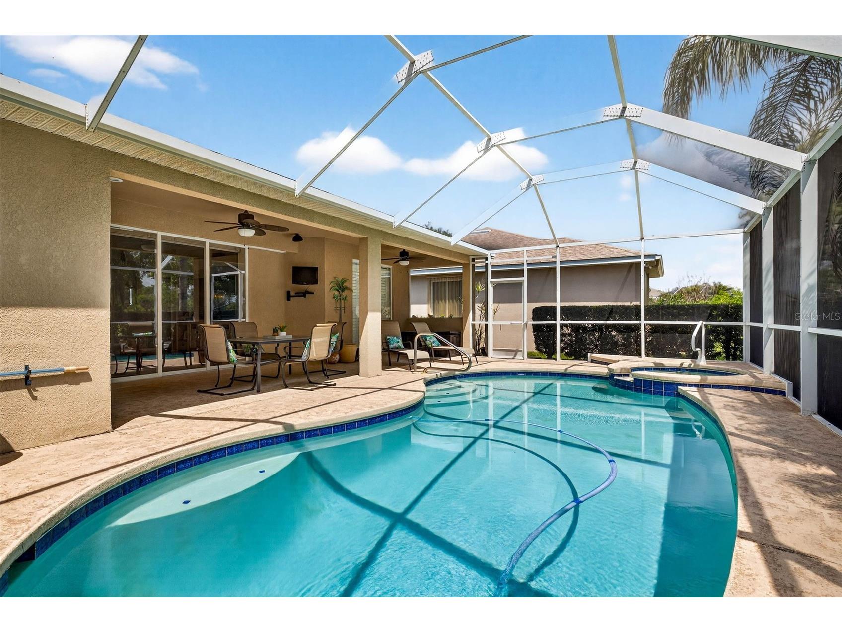 3819 Salida Delsol Drive Sun City Center FL 33573 TB8491274 image45