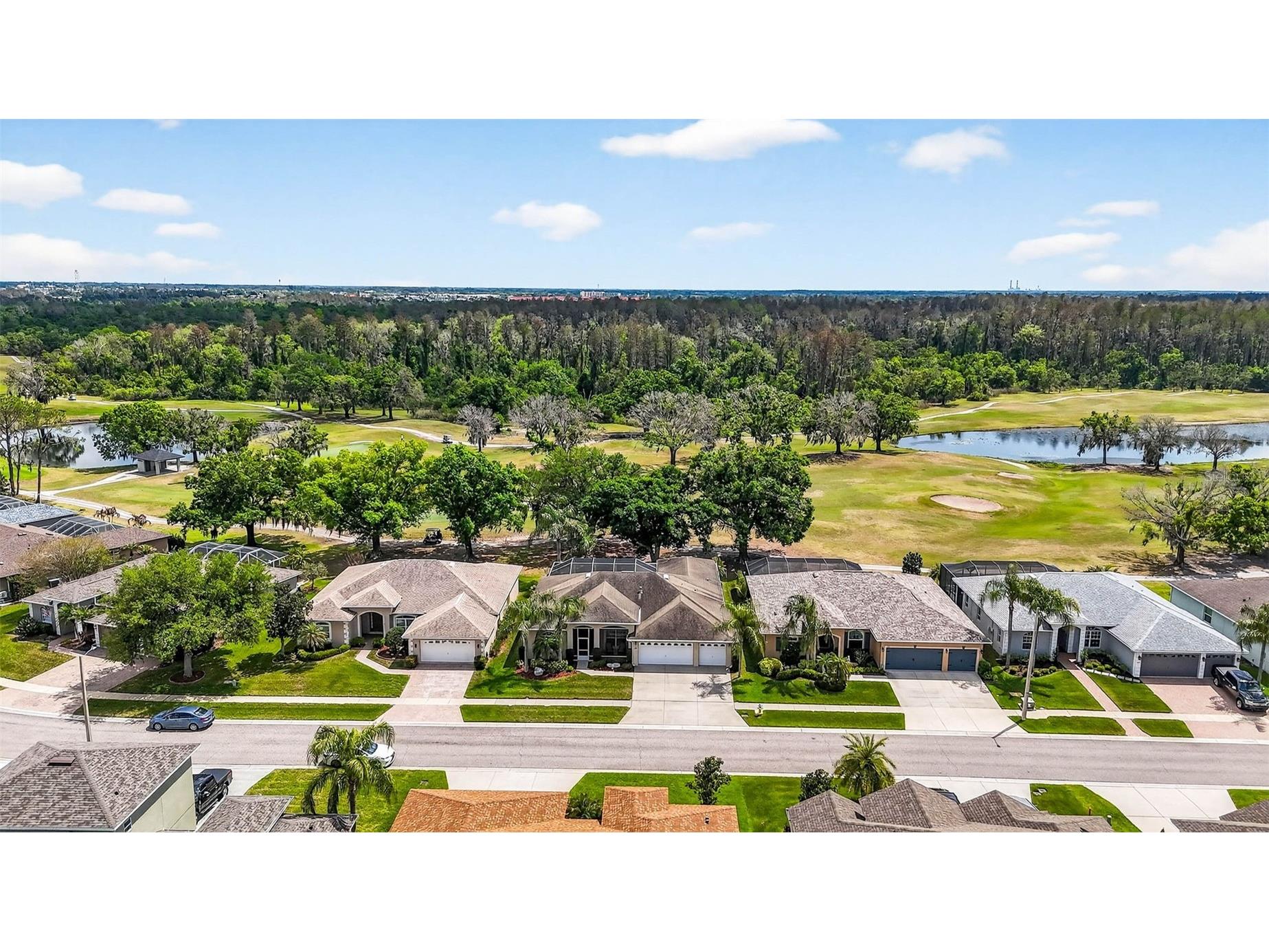 3819 Salida Delsol Drive Sun City Center FL 33573 TB8491274 image56