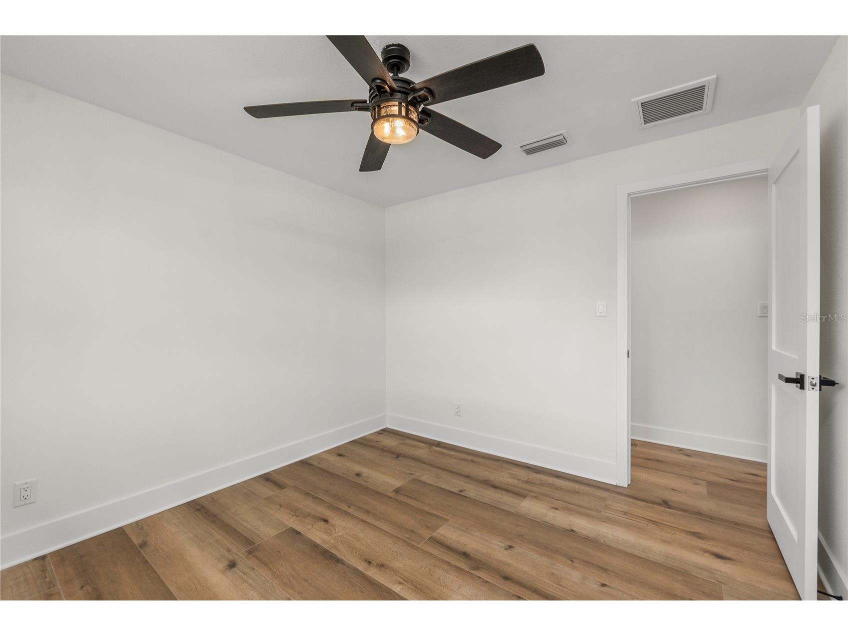 3819 Shore Acres Boulevard NE Saint Petersburg FL 33703 A4665611 image9