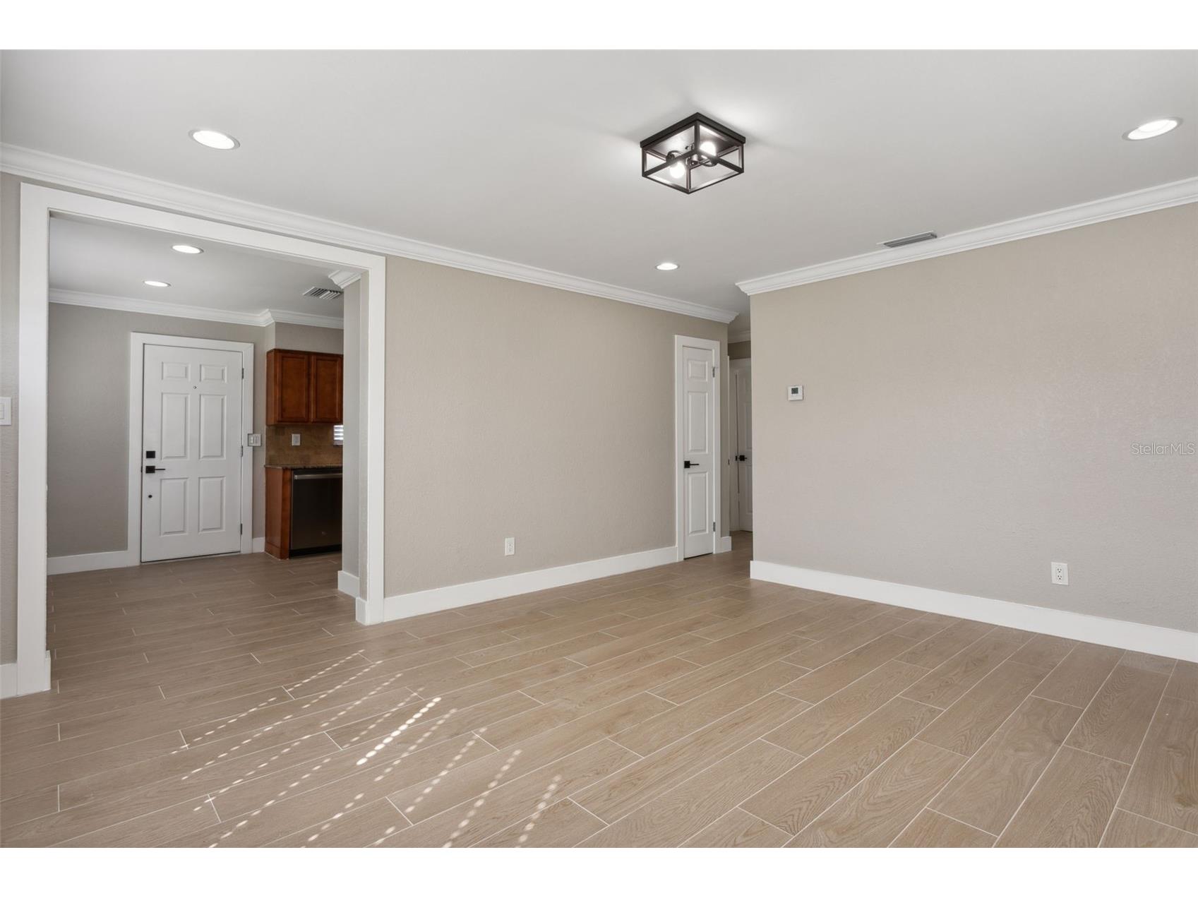 3819 W Gray Street Tampa FL 33609 TB8506818 image4