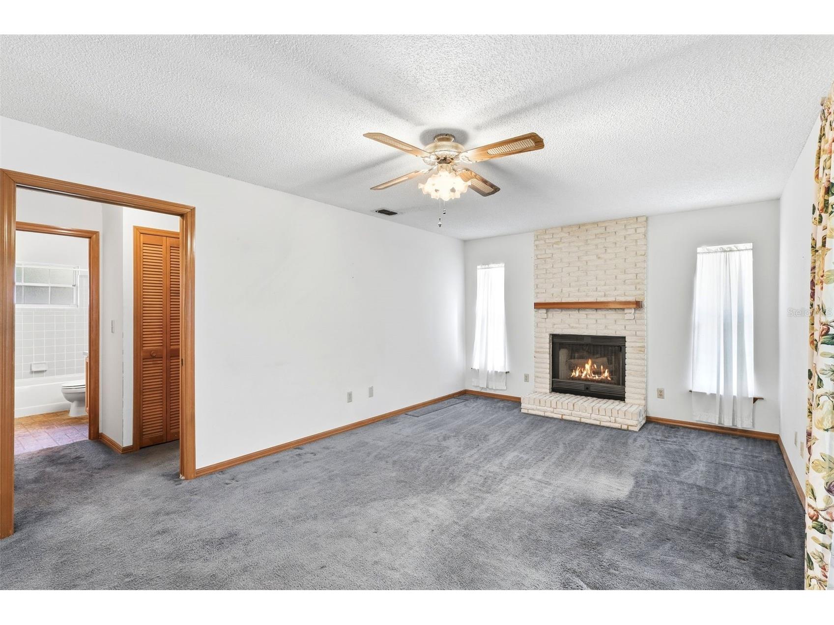 382 Blythville Avenue Deltona FL 32725 V4950041 image29