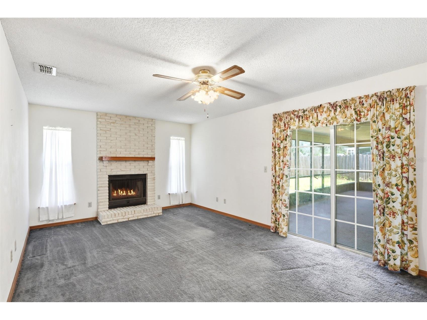 382 Blythville Avenue Deltona FL 32725 V4950041 image30