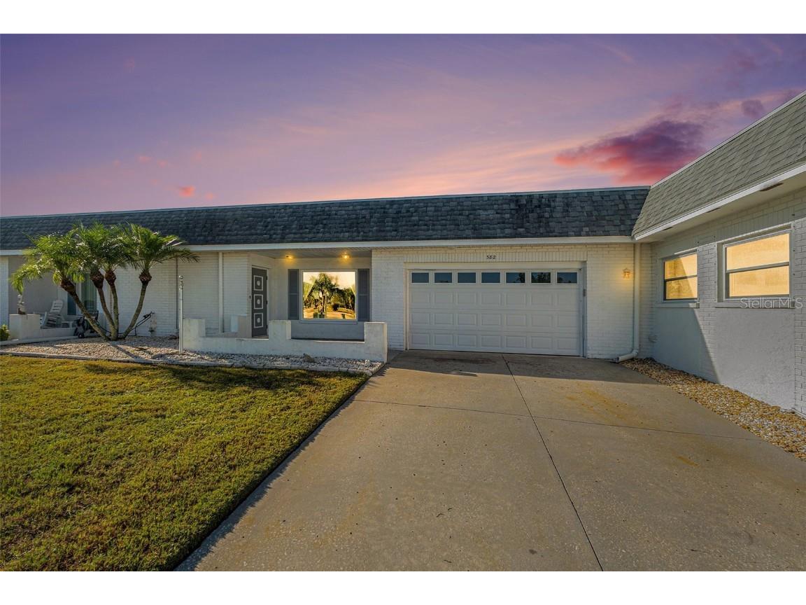 382 Club Manor Drive Sun City Center FL 33573 TB8436289 image2