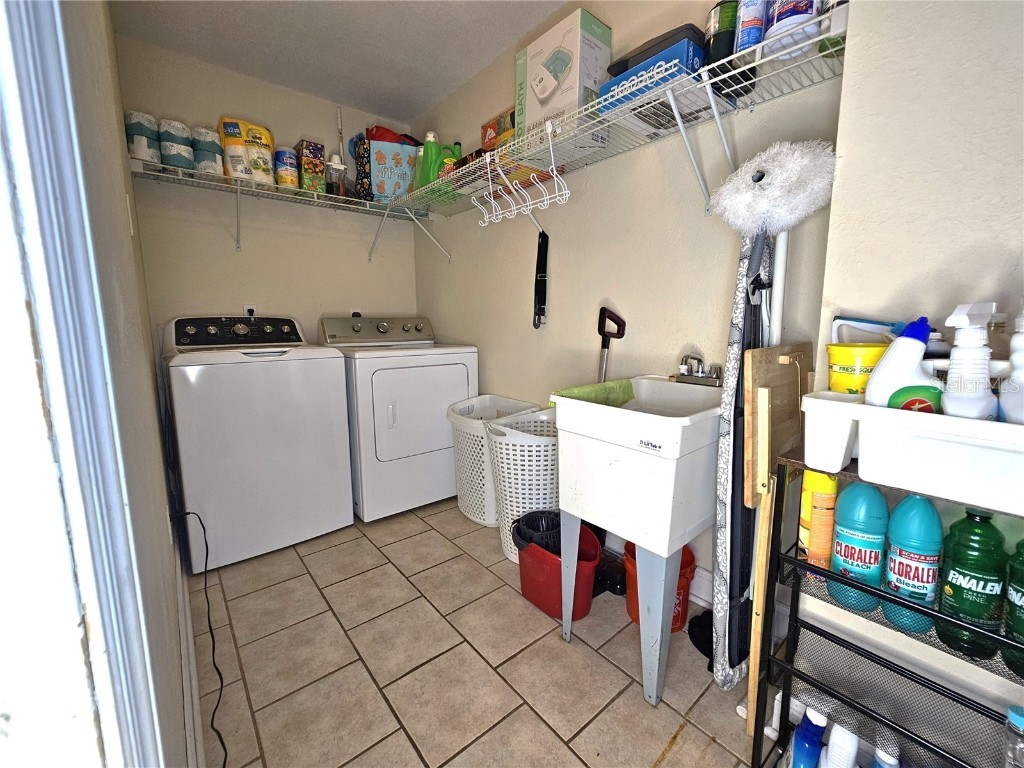 382 NE Genesee Avenue NE Port Saint Lucie FL 34983 C7514020 image17