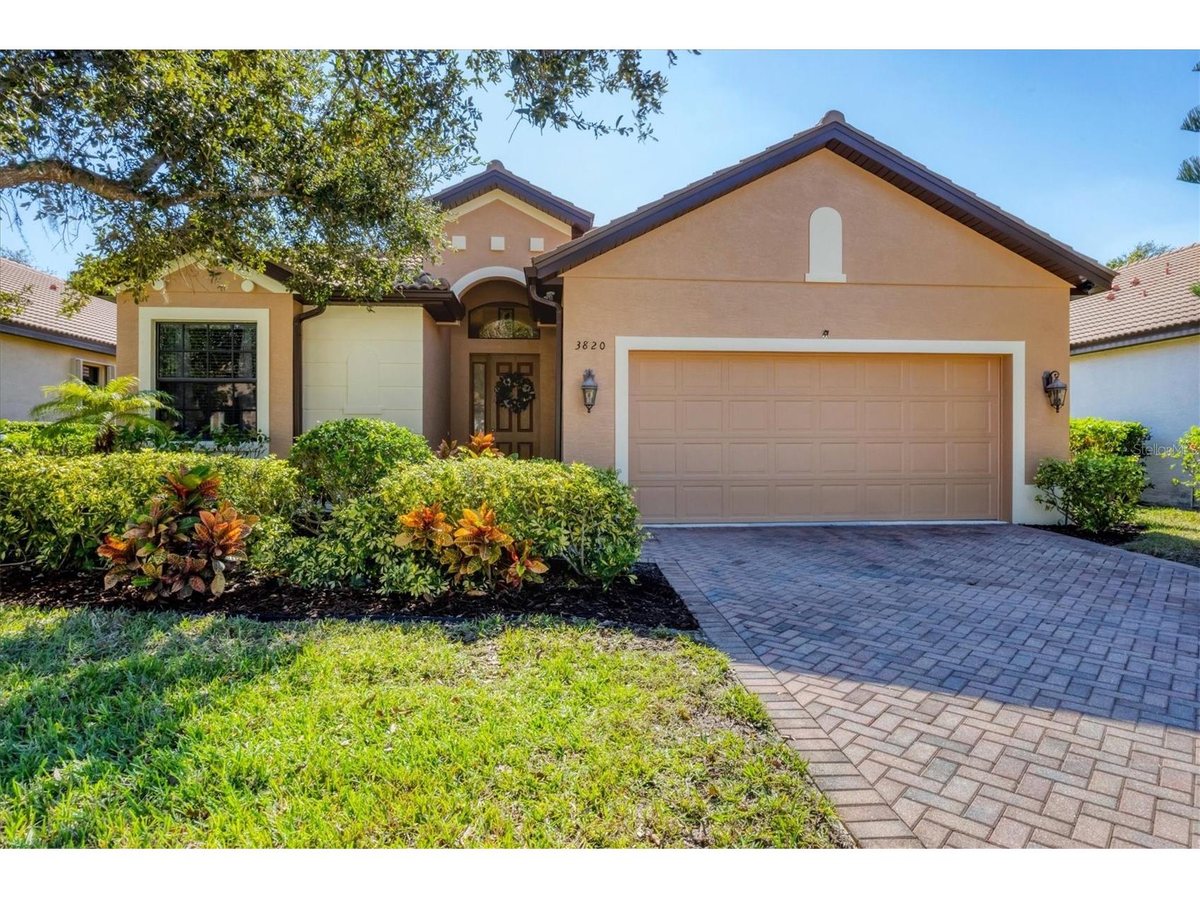 3820 80th Drive E Sarasota FL 34243 A4673195 image1