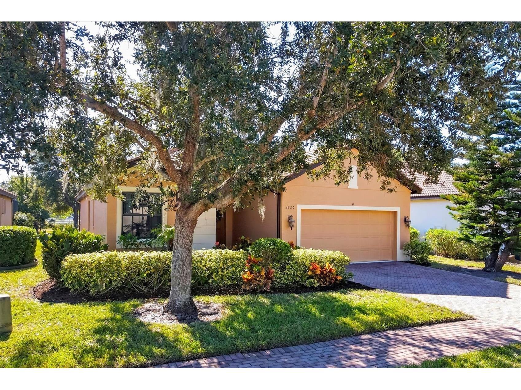 3820 80th Drive E Sarasota FL 34243 A4673195 image2