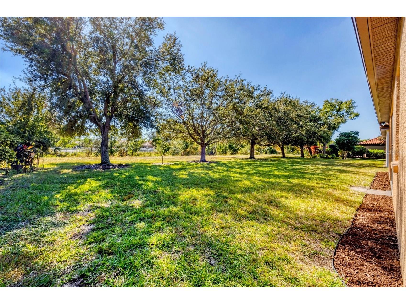 3820 80th Drive E Sarasota FL 34243 A4673195 image29