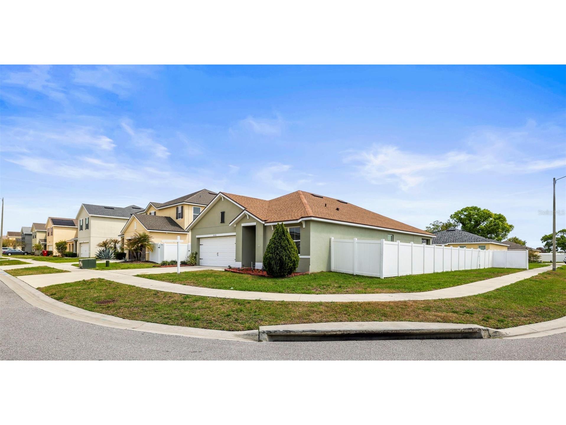 3820 Crystal Dew Street Plant City FL 33567 A4685904 image2