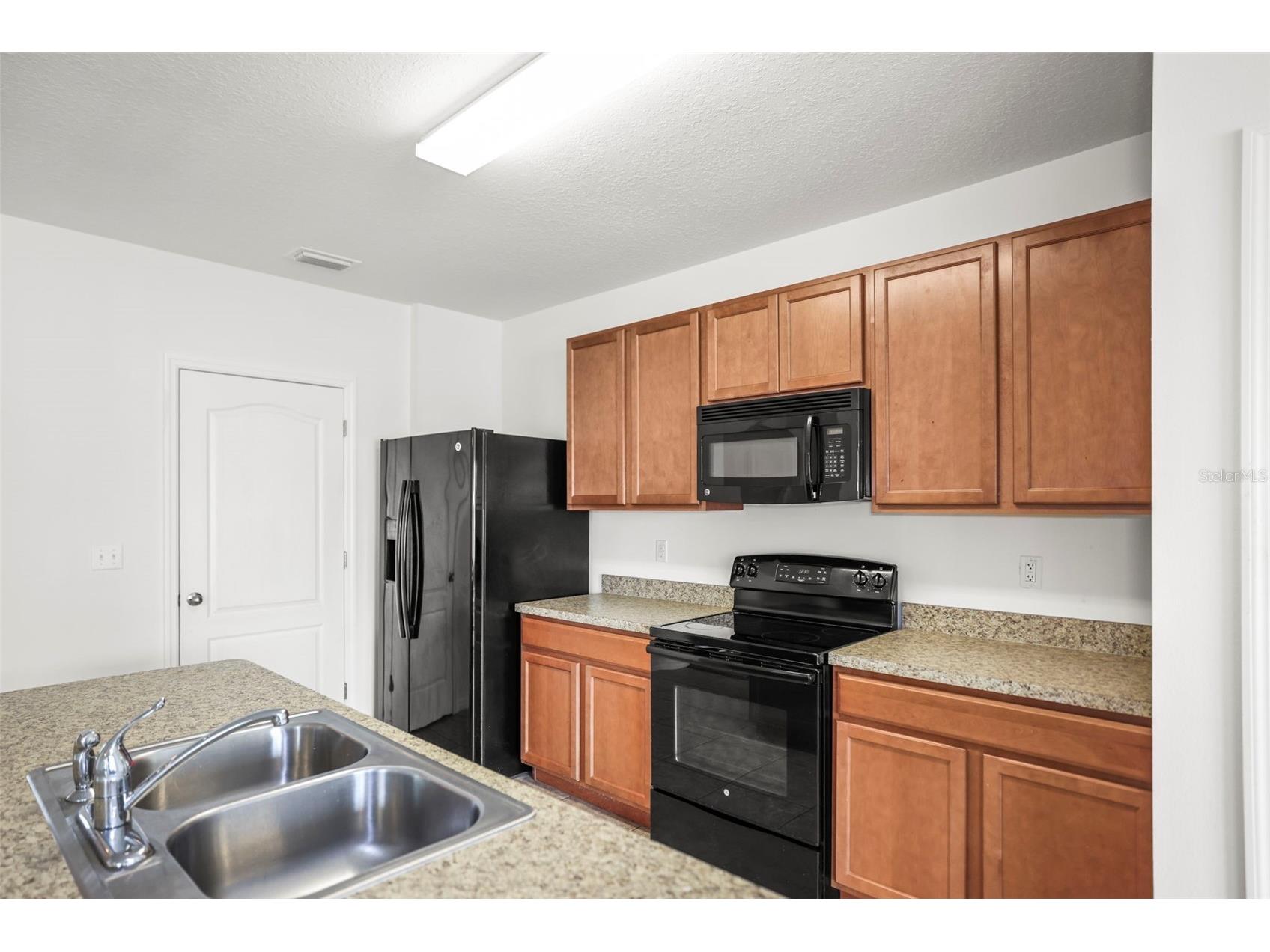 3820 Crystal Dew Street Plant City FL 33567 A4685904 image6