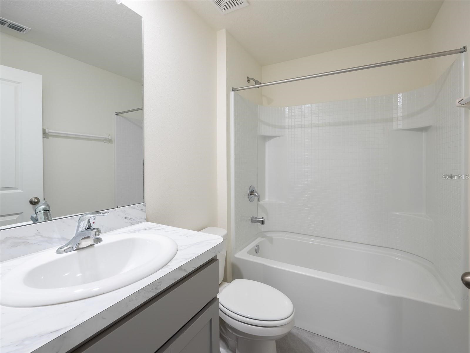 3820 Mannered Gold Avenue Bradenton FL 34208 TB8464099 image19