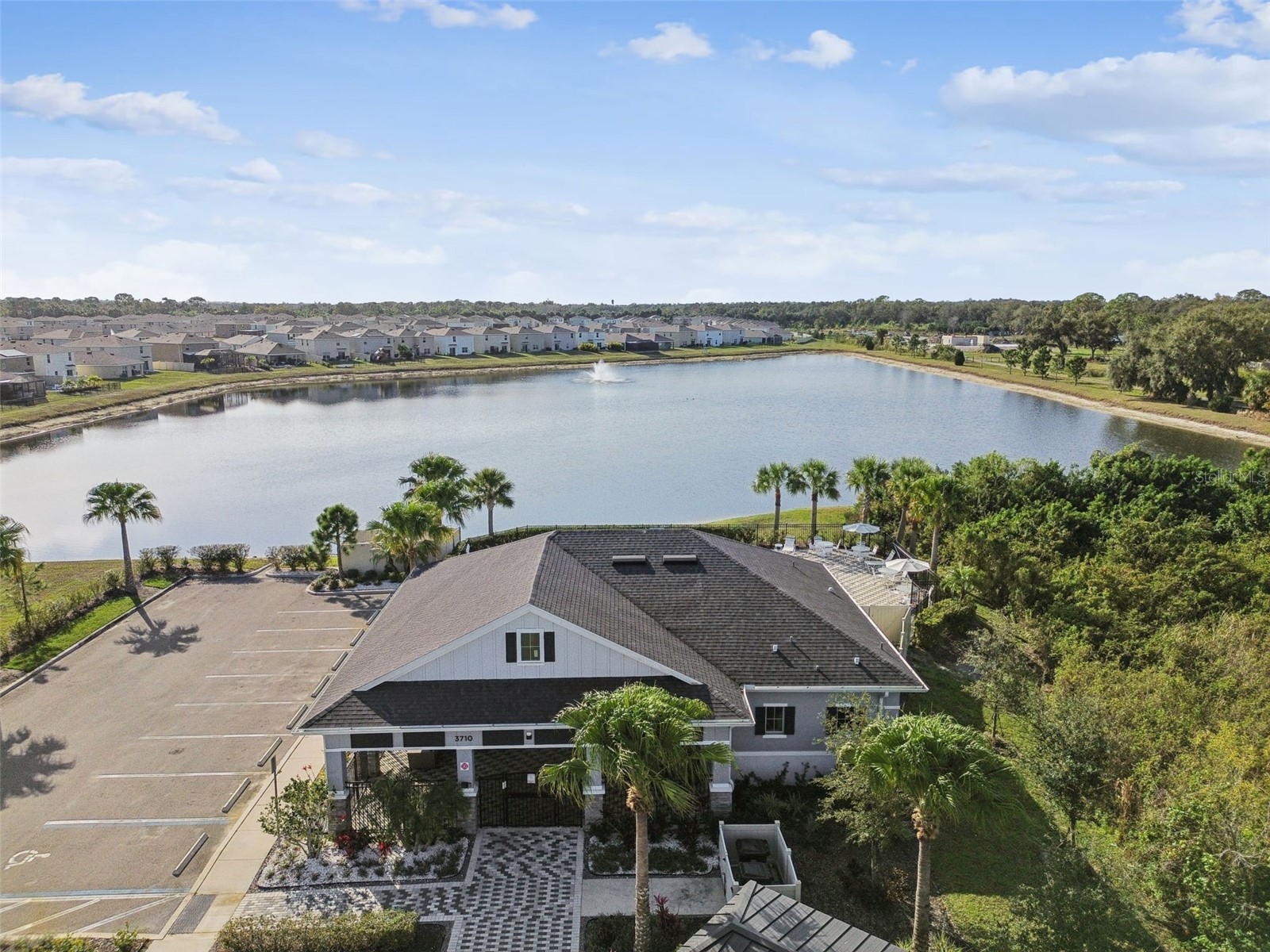 3820 Mannered Gold Avenue Bradenton FL 34208 TB8464099 image37